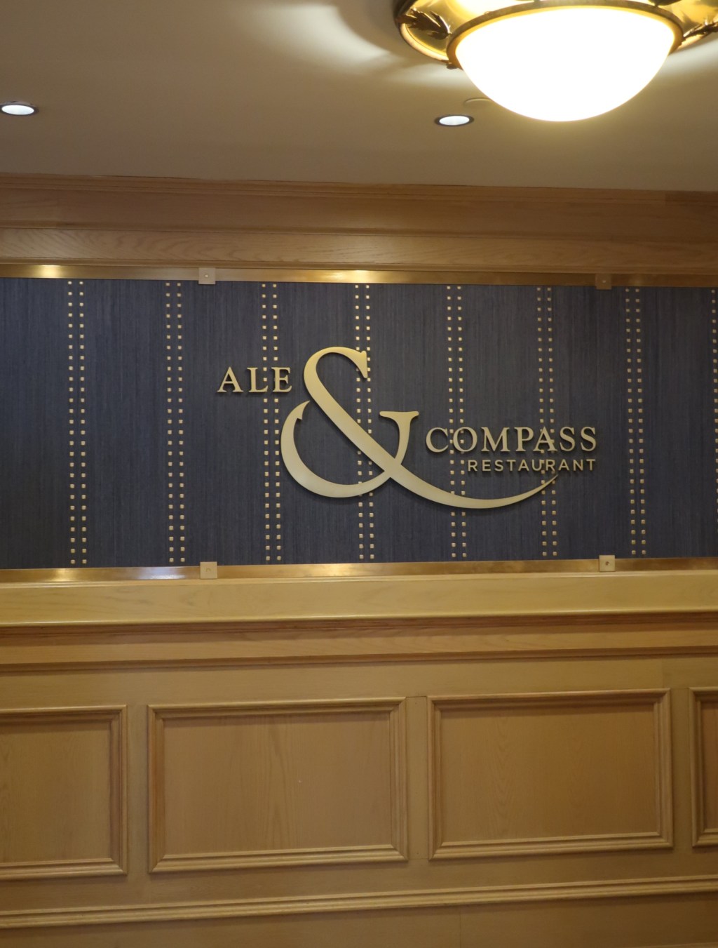 Ale & Compass Dining Review